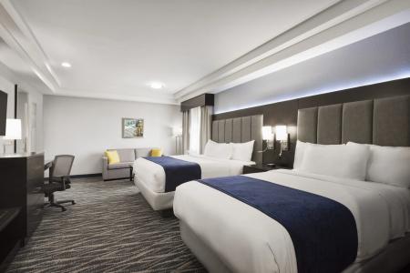 Days Inn & Suites by Wyndham Houston Hobby Airport - 3