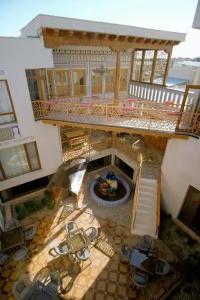 Basilic Boutique - 8