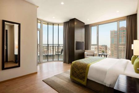 Wyndham Garden - 12