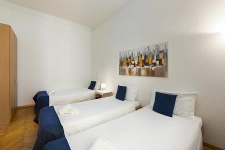 Lugano Center GuestHouse - 9