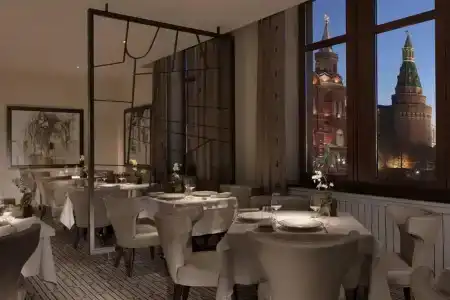 Four Seasons Hotel Moscow - 22