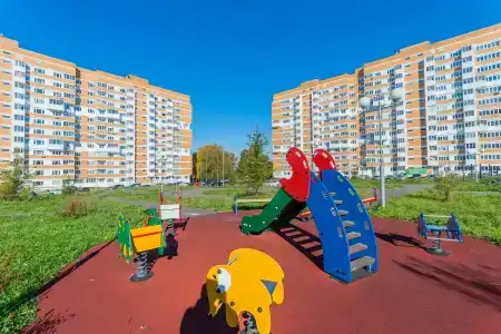 на ул. Харлампиева, 44 - 13