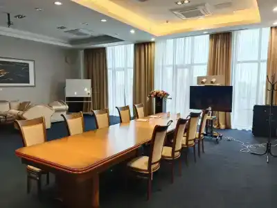 China Merchants Hotel Airport Minsk - 9