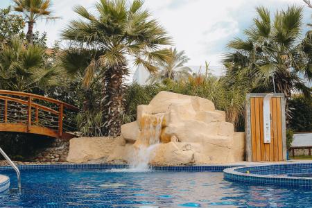Dubai Marine Beach Resort & Spa - 3