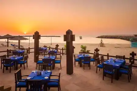 Coral Beach Resort Sharjah - 16