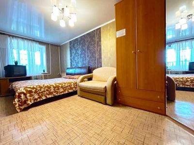 Двухкомнатная квартира Факел Социализма 18 - 6