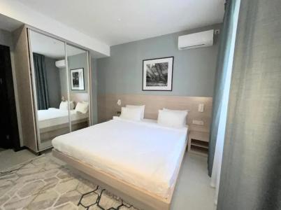 Resident Delux - 60