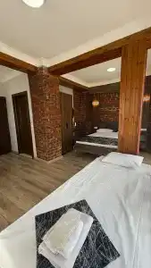 Han Suite - 128