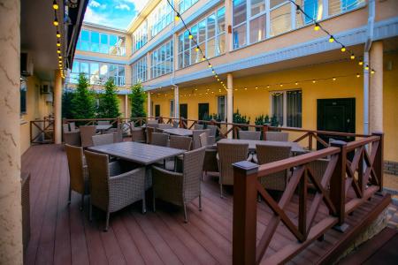 RedHouse - 31
