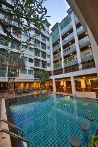 Sunshine & Residences - Sha Plus - 1