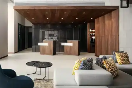 Courtyard By Marriott - 26