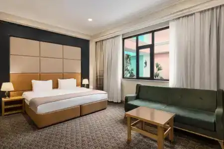 Wyndham - 20