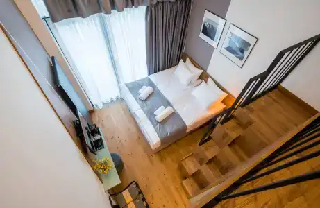 Step Inn - 1