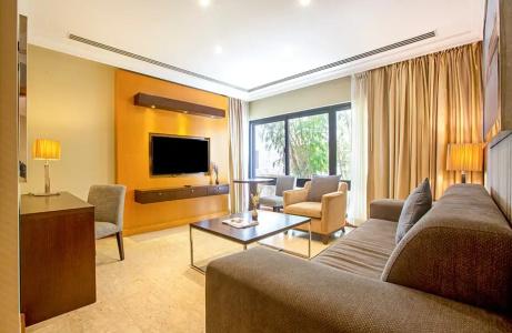 Dubai Marine Beach Resort & Spa - 69