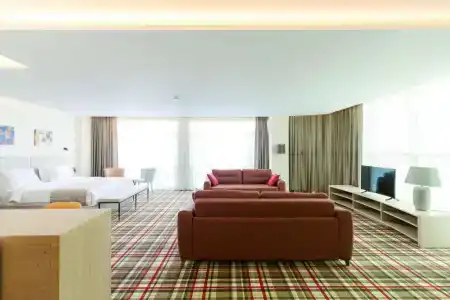 Best Western Premier Batumi - 33