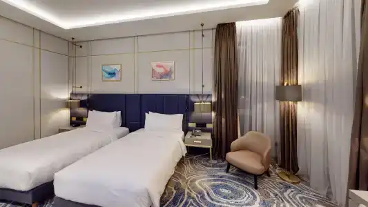 Intercontinental - 26