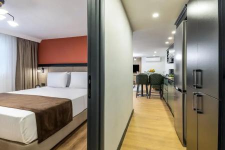 BayMari Suites City Life - 29