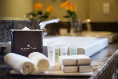 Golden Tulip - 58