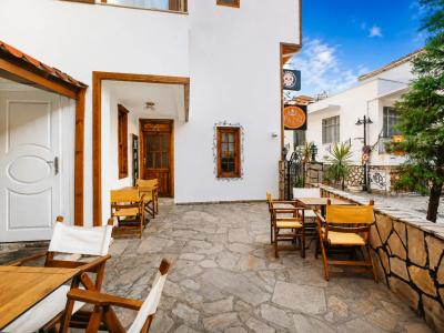 Patio - 4