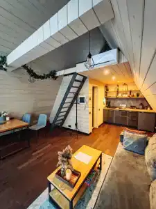 Глэмпинг A-frame на холме - 10
