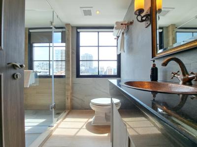 The Coach Bangkok by Compass Hospitality - 31