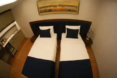 Nevi & Suites Istanbul Taksim - 2