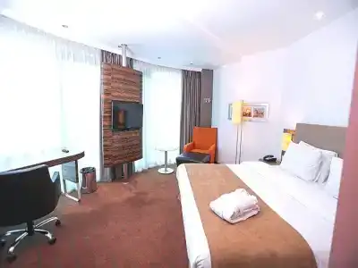 Holiday Inn Almaty - 50