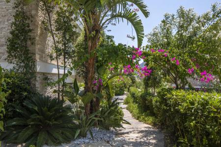 Spektr Boutique & Spa - 9