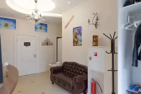 it.rooms - 9