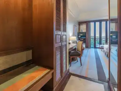 Chatrium Royal Lake Yangon - 159