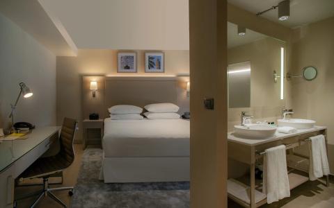 Four Points by Sheraton Izmir - 13