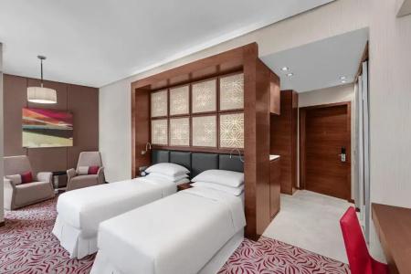 Four Points by Sheraton - 14