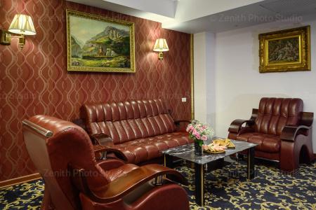 Royal Plaza - 102