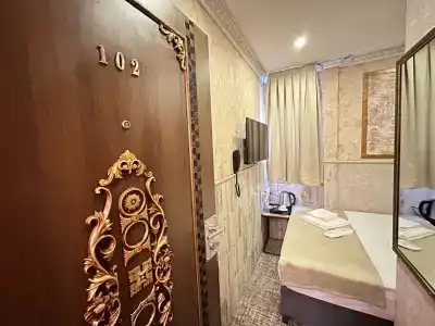 Maranda Boutique - 17