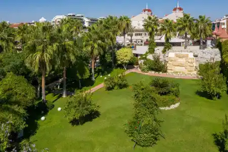 Aydinbey Famous Resort - 9
