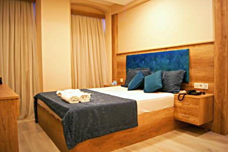 Destinia Pera Suites - 17