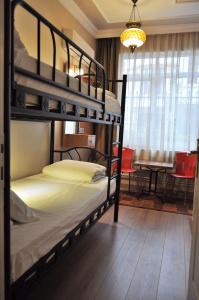 Antique Hostel - 37