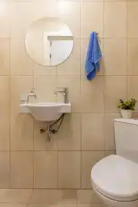 LeoHotels на Греческом - 15
