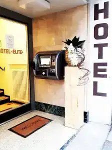 Elite - 5