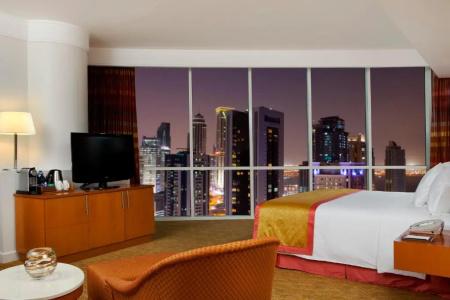 Hilton - 11