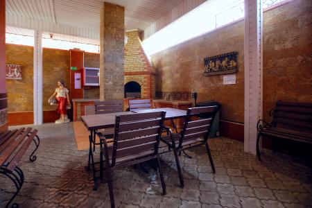 RedHouse - 36