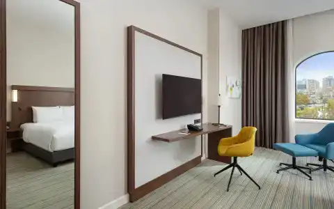 Courtyard by Marriott Baku - 28