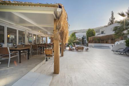 Costa Sariyaz - 14