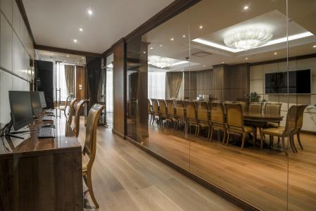 Nobil Luxury Boutique - 15