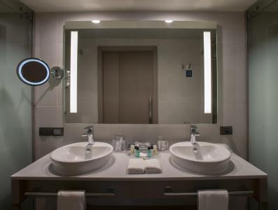 Four Points by Sheraton Izmir - 43