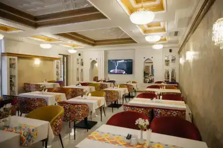 Kohinur Plaza - 33