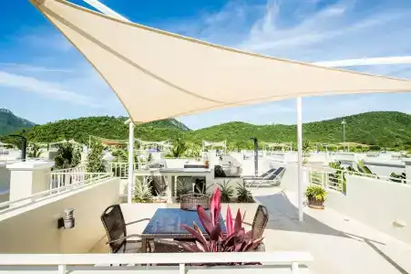 Oriental Beach Pearl - 27