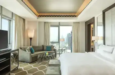 Hilton Dubai Al Habtoor City - 11