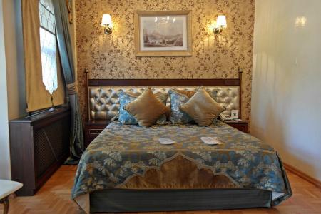 Turquhouse - 25