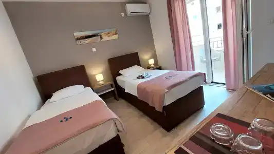 Le Marc Guest house - 17